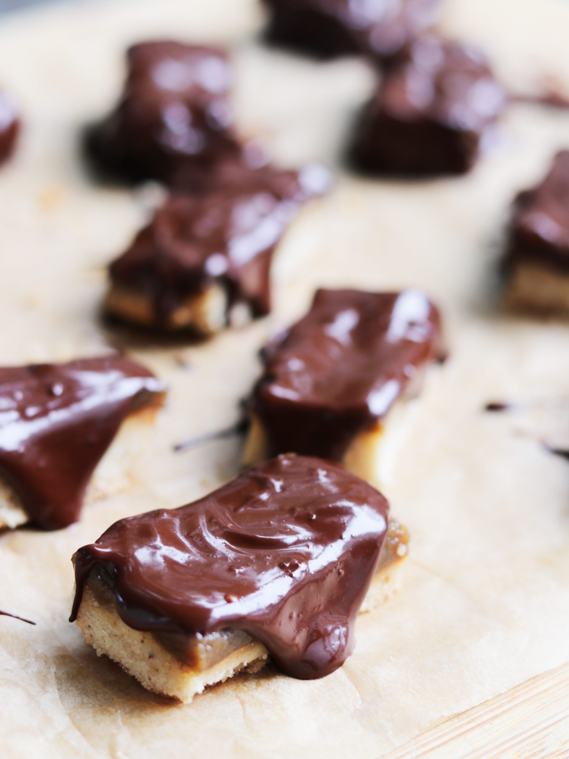 Gluten Free Paleo Sunbutter Twix